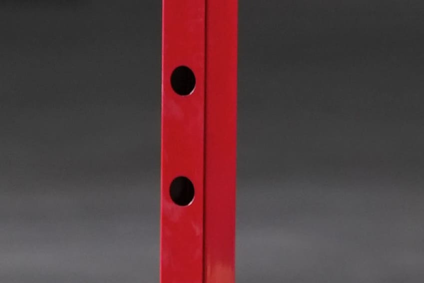 Holes for rope adjustment on power rack